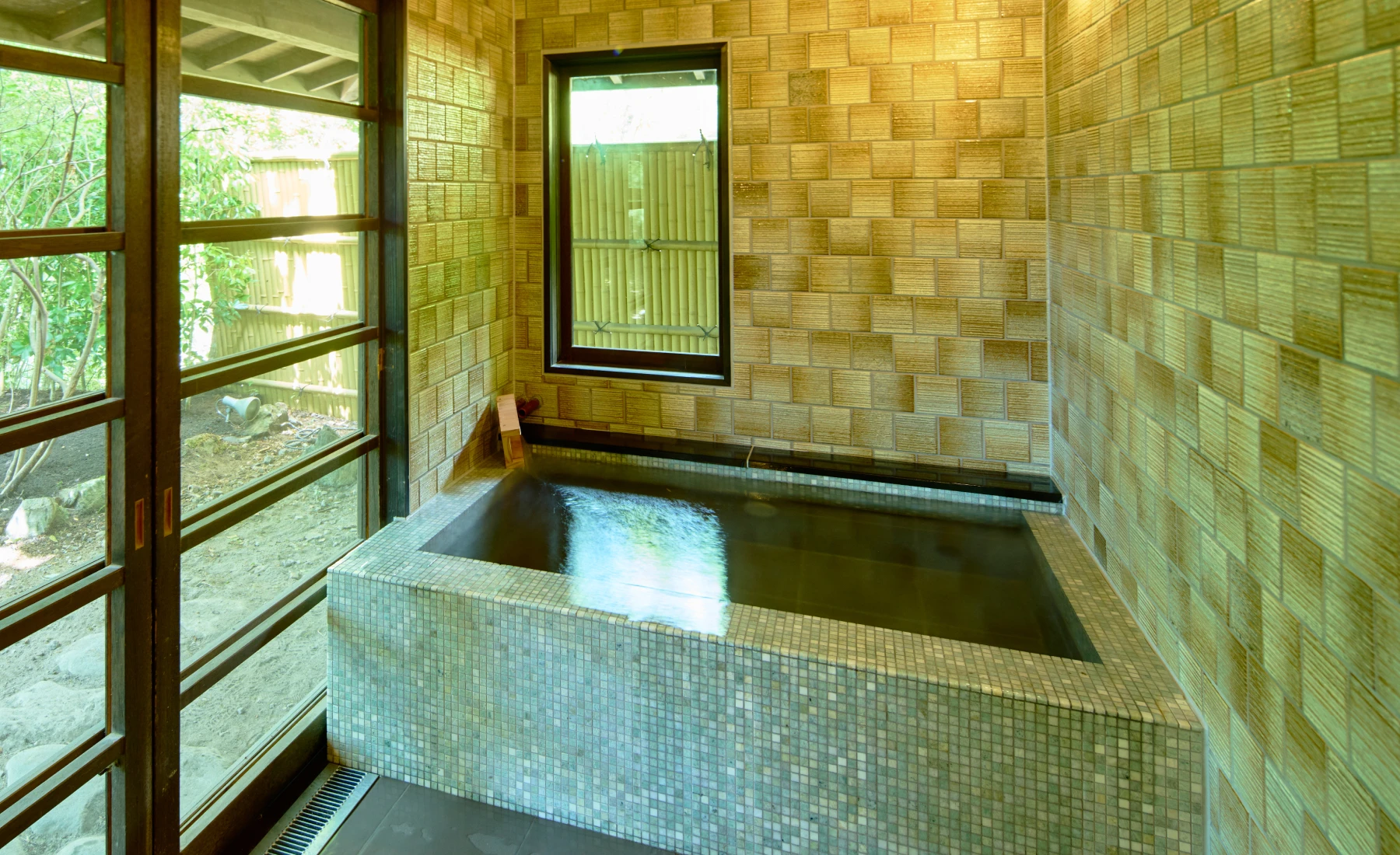 離れ特別和室の写真4